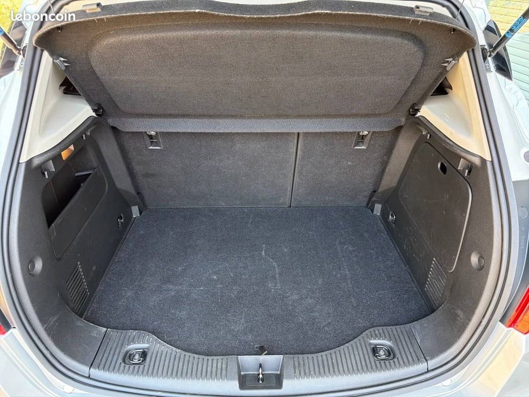 OPEL Mokka X 1.6 CDTI - 136 ch 4x2 Black Edition (image 6)