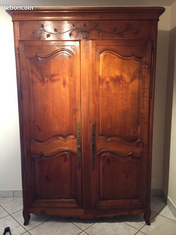 Armoire adaptée pour télé (image 2)