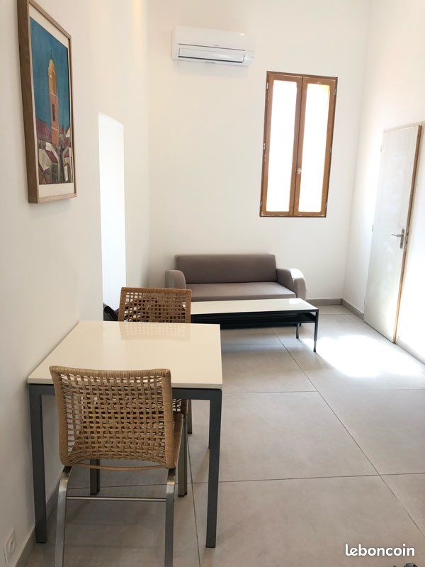 Appartement 2 pièces 27 m² · à Hyères · 27 m² · 700 €/mois