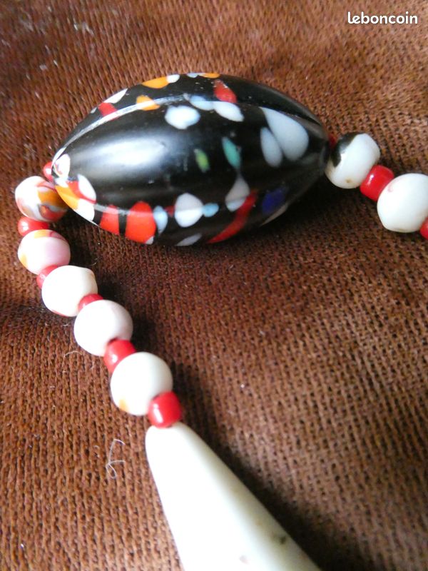Collier Vintage Ancien En Perles De Pâte De Verre - Occasion, Origine France