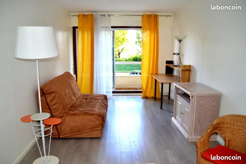 Appartement 1 pièce 36 m² · à Châtenay-Malabry · 36 m² · 890 €/mois
