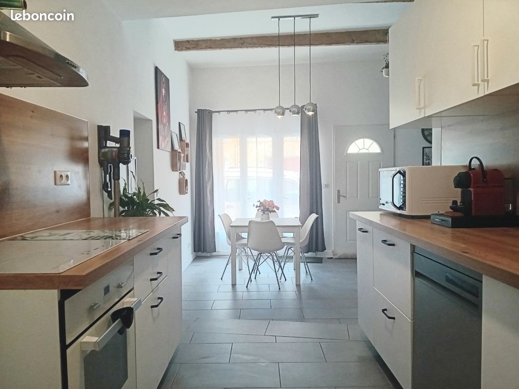 Appartement 5 pièces 89 m² · à Pouzols · 89 m² · 150 000 €