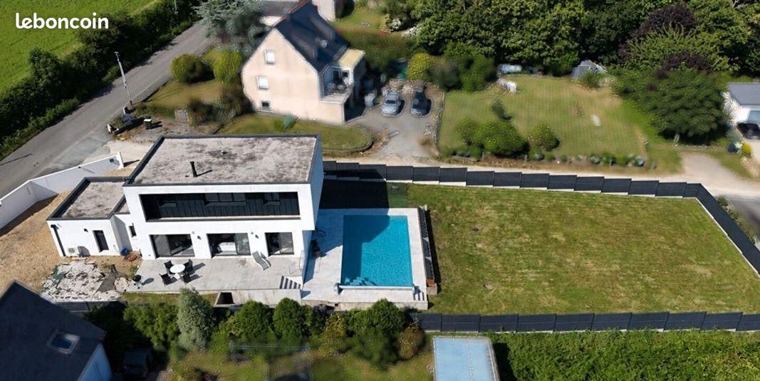 Maison 6 pièces 141 m² · à Saint-Yvi · 141 m² · 471 600 €