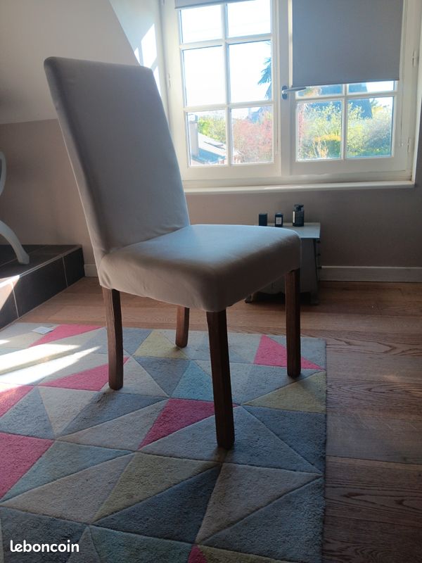 A vendre 5 ou 6 chaisesmaison de monde neuves 25 euros chacune .je donne des housses de couleur si cela interesse (image 3)
