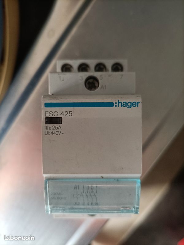 Contacteur Tetra polaire Hager 25 ampères (image 2)