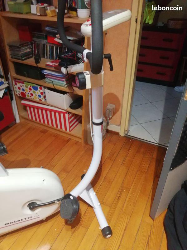 Vélo d'appartement (image 3)