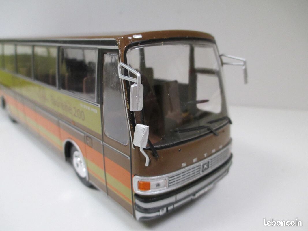 Miniature Autobus Hachette – Autobus Du Monde N°44 – Échelle 1/43 – Neuf