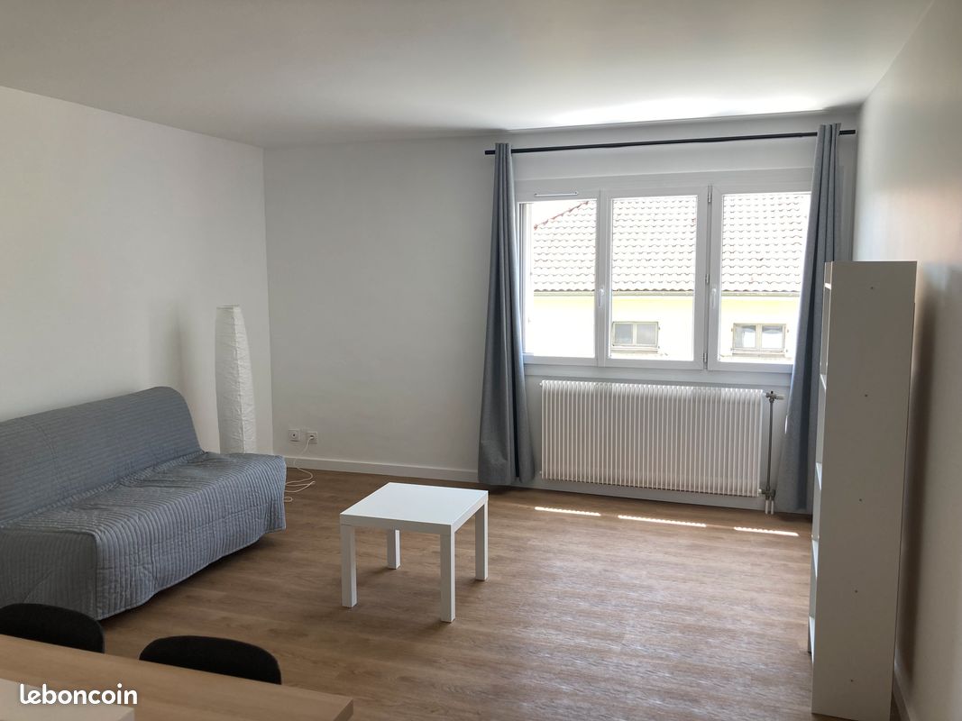 Appartement 1 pièce 29 m² · à Seyssinet-Pariset · 28,5 m² · 95 900 €