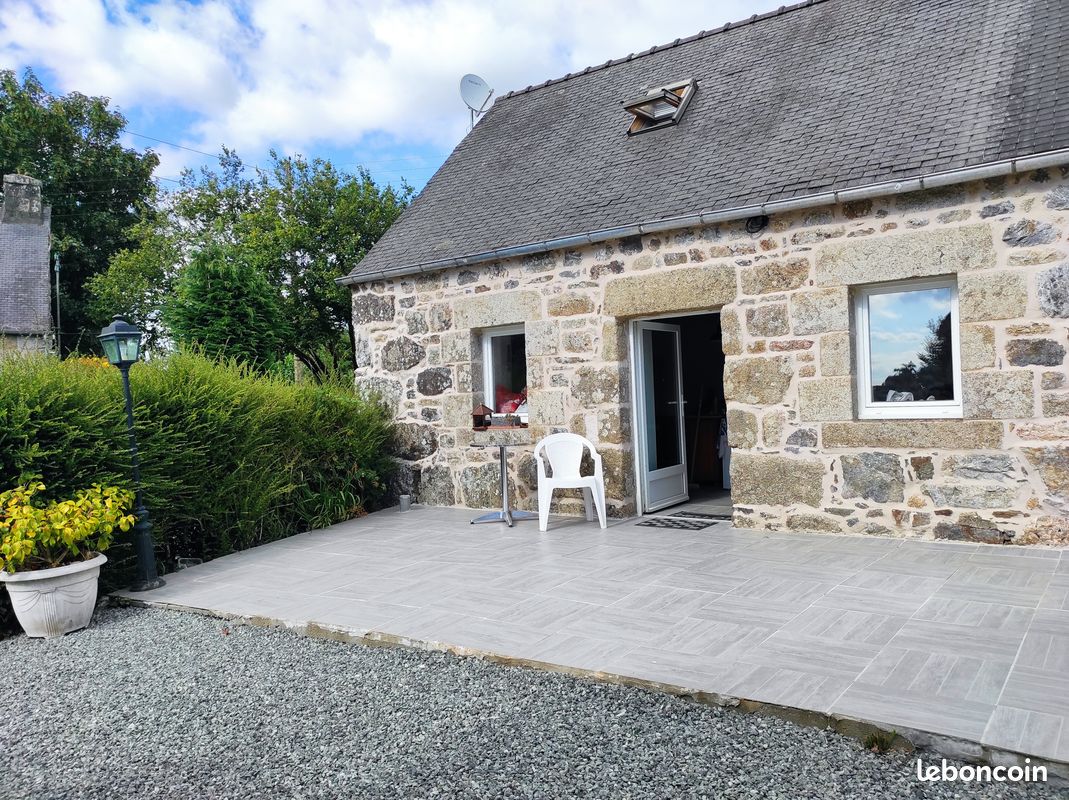 Maison 2 pièces 40 m² · à Saint-Servais · 40 m² · 75 000 €