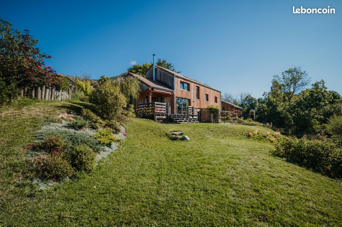 Chalet bois massif 10 couchages avec bain nordique (image 7)