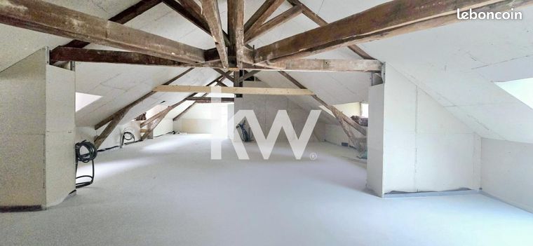 Appartement 3 pièces 102 m²
