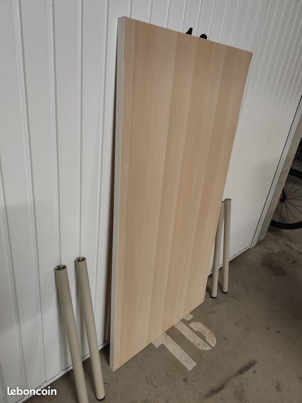 Bureau Ikea (image 2)