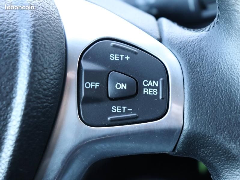 Ford B-MAX 1.0 SCTi 100ch EcoBoost Stop&Start Trend (image 14)