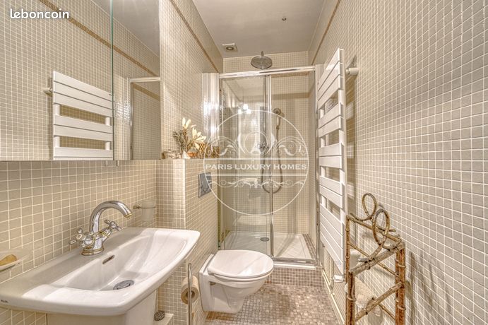 Appartement a louer paris-7e-arrondissement - 3 pièce(s) - 120 m2 - Surfyn