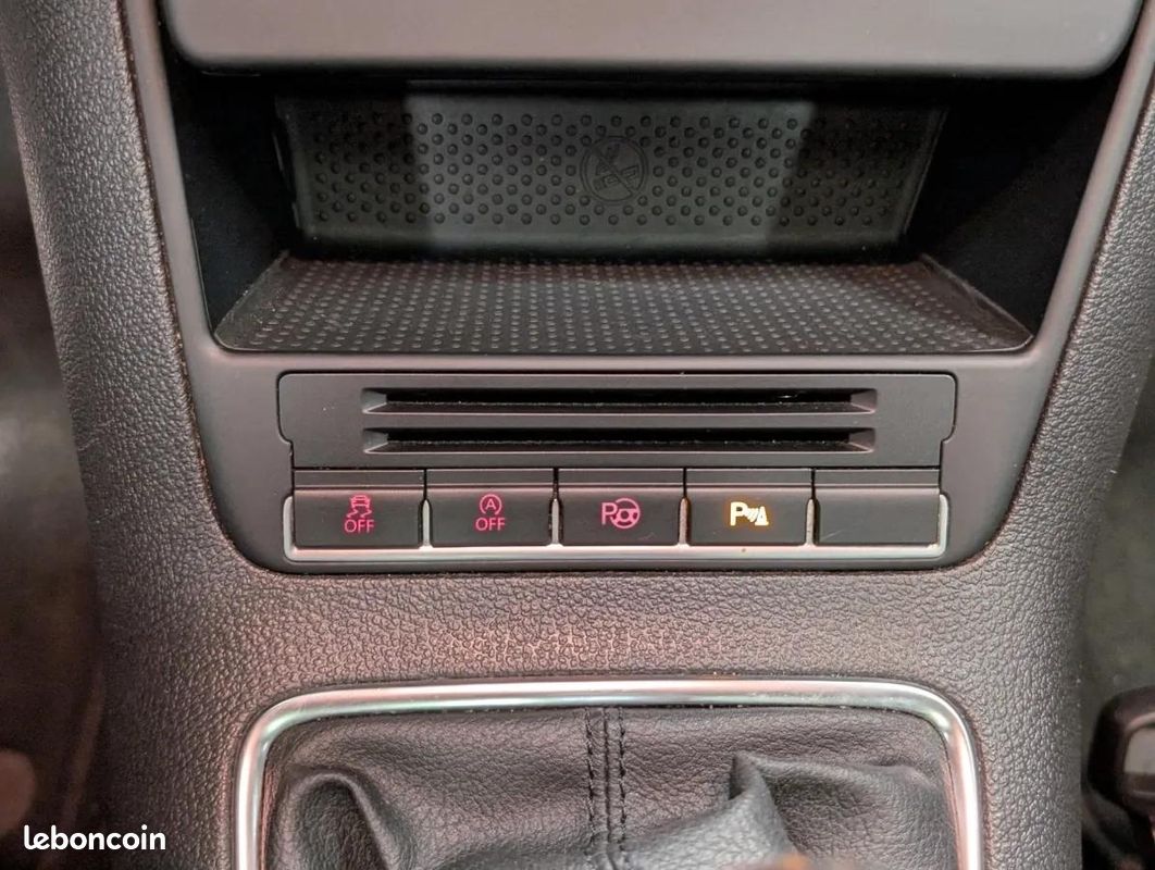 Volkswagen Tiguan 2.0 TDI 110 BLUEMOTION (image 24)