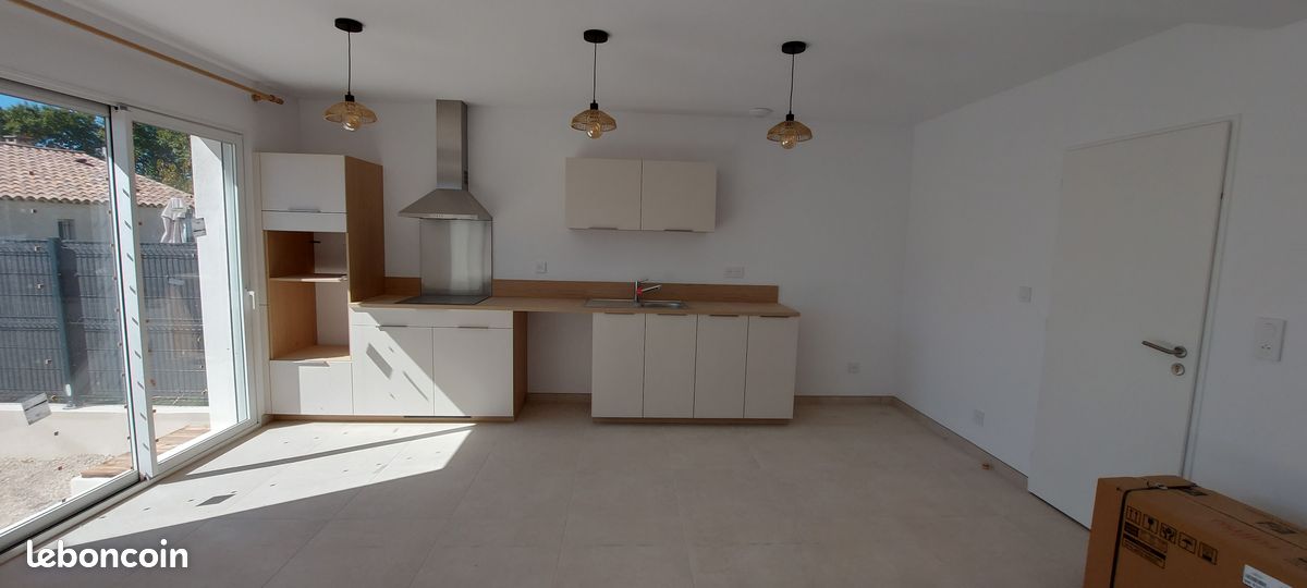 Maison 5 pièces 112 m² · à Clarensac · 112 m² · 1 290 €/mois