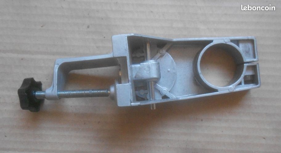 Support de perceuse triplex 10eur (image 1)