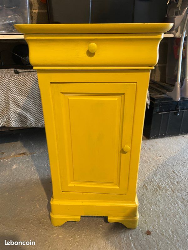Petit meuble (image 1)