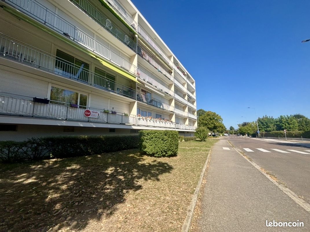 Appartement 4 pièces 76 m² · à Chevigny-Saint-Sauveur · 76 m² · 800 €