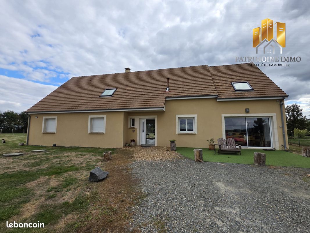 Maison 10 pièces 230 m² · à Pruillé-l'Éguillé · 230 m² · 282 500 €