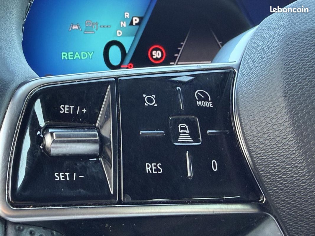 RENAULT AUSTRAL 1.2 E-Tech Hybride 200ch multi-modes Iconic / Apple Carplay / Faible kilométrage (image 9)