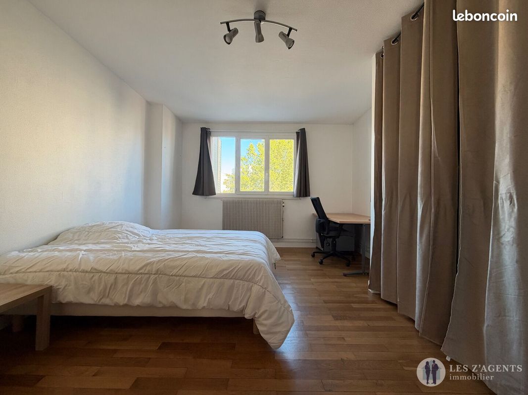 Appartement 3 pièces 65 m² · à Grenoble · 65 m² · 990 €/mois