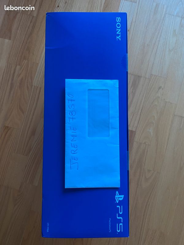 Ps5 édition standard avec Blu-ray neuve et scellée. Garantie 2 ans (image 3)