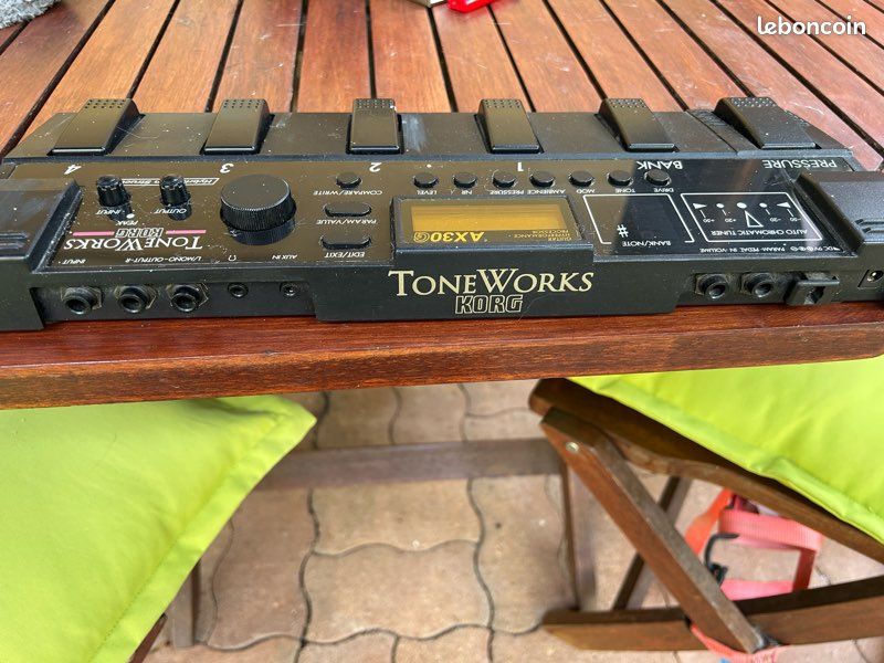 Korg AX30-G (image 2)
