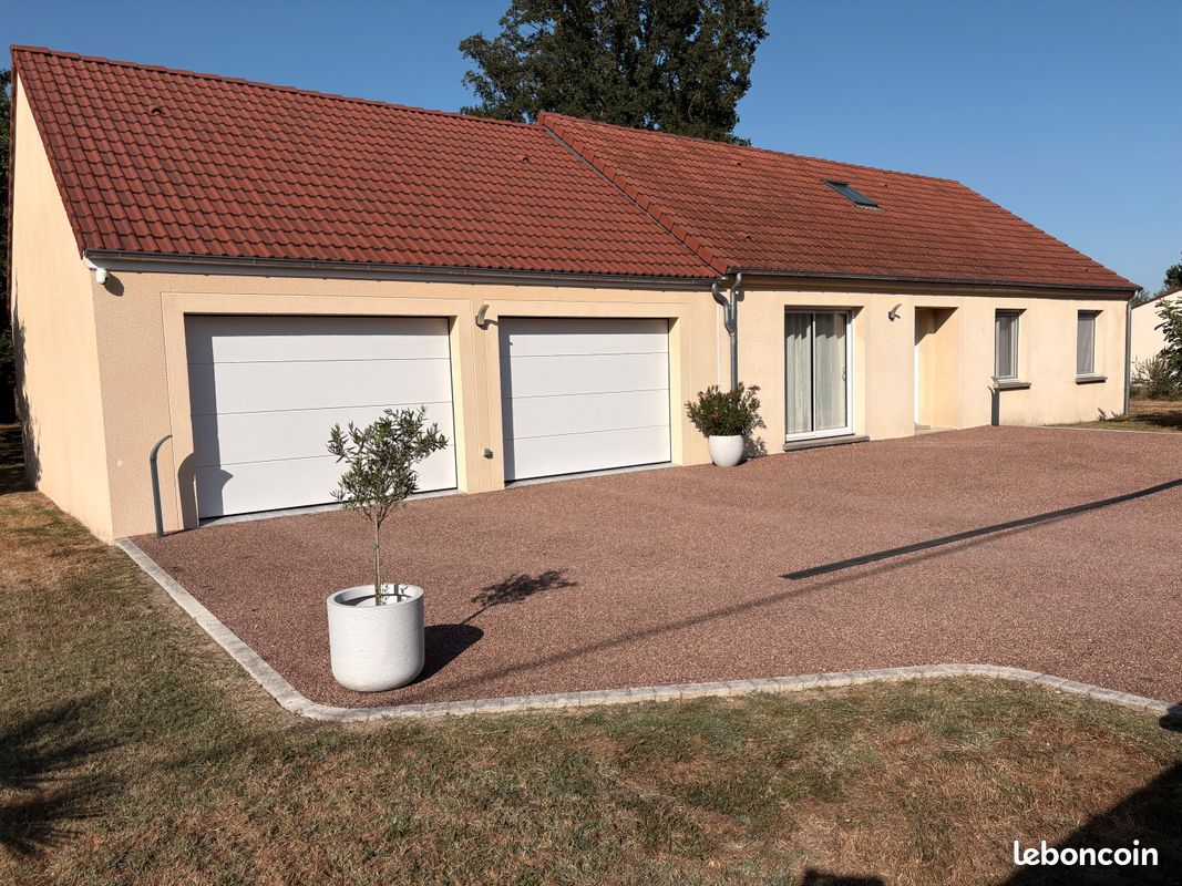 Maison 6 pièces 135 m² · à Chailly-en-Gâtinais · 135 m² · 215 000 €