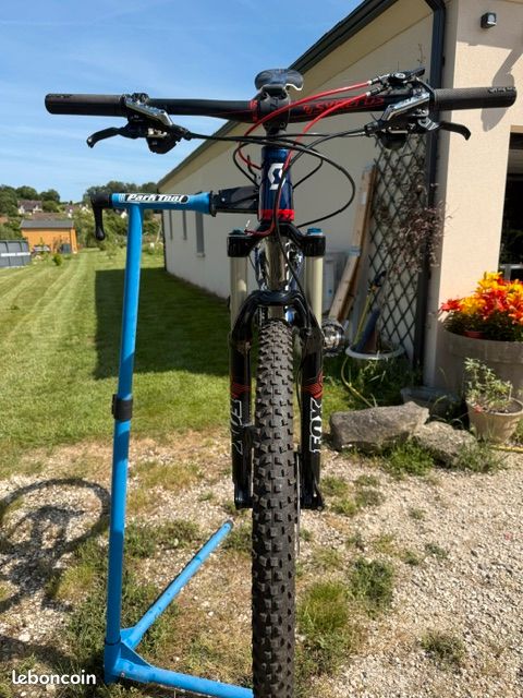Vtt SCOTT SPARK 710 (image 1)