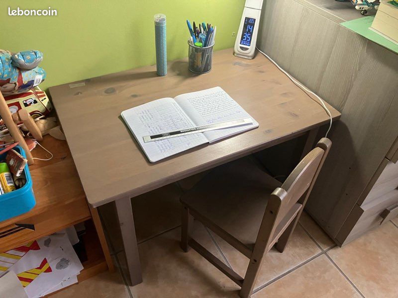 Bureau + chaise (image 1)