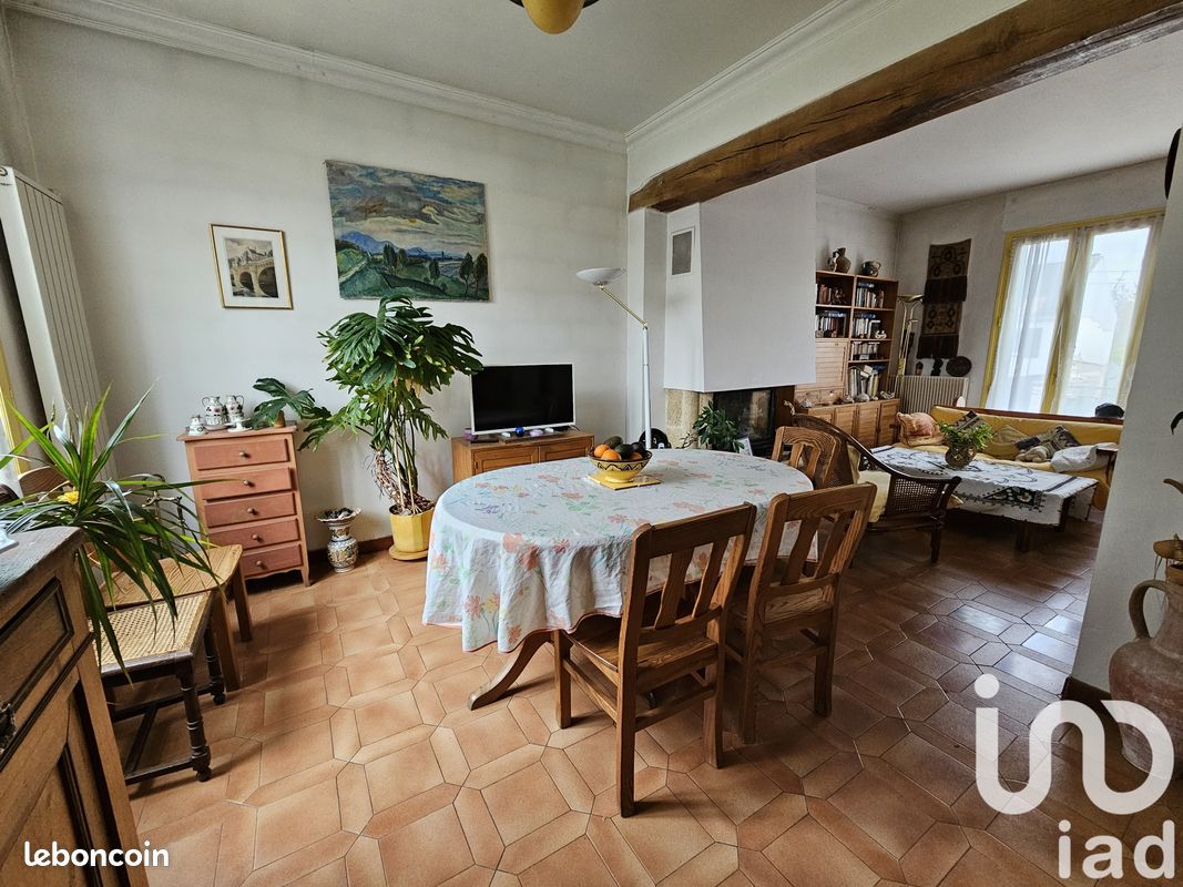 Maison 5 pièces 125 m² · à Brunoy · 125 m² · 368 000 €