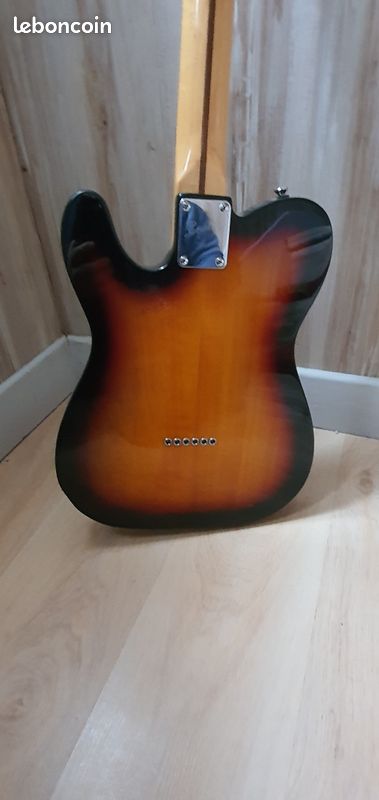 Telecaster Squier Fender custom 72 (image 6)