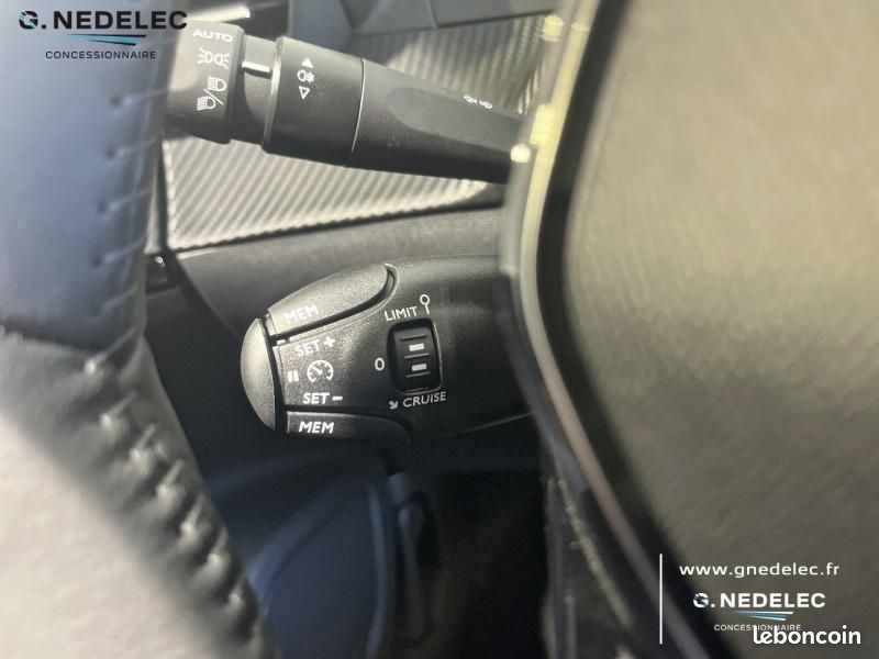 Peugeot 2008 1.2 Turbo 100ch Style (image 19)
