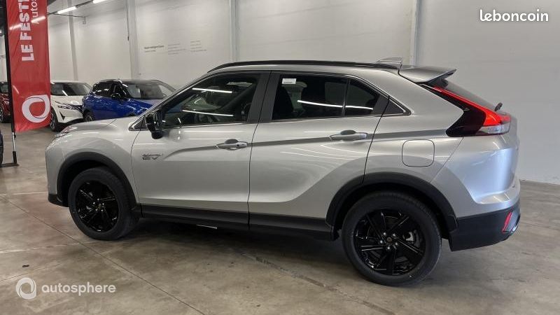Mitsubishi Eclipse Cross 2.4 MIVEC PHEV 188ch Black Collection 4WD 2023 (image 3)