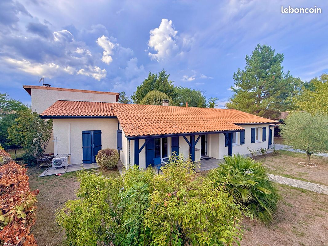 Maison 6 pièces 141 m² · à Beychac-et-Caillau · 141 m² · 379 000 €