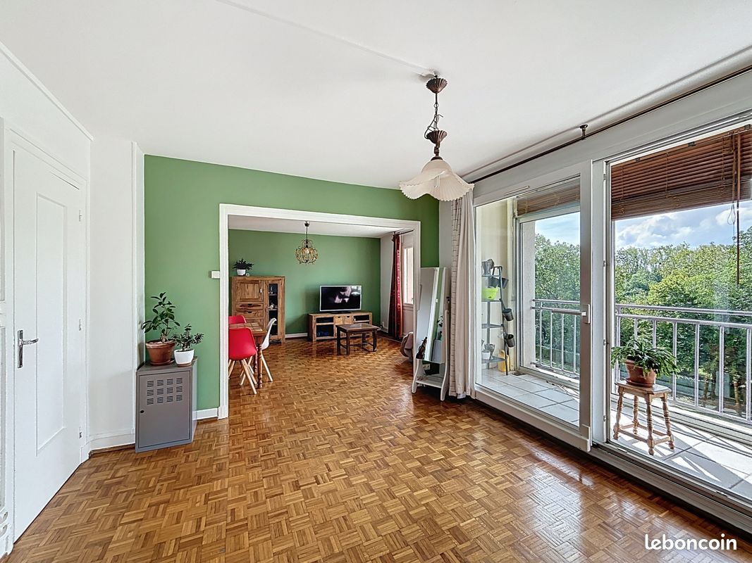 Appartement 6 pièces 151 m² · à Thionville · 151 m² · 230 000 €