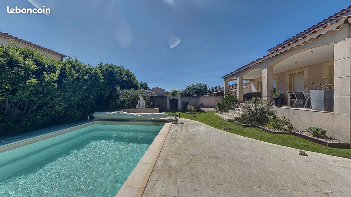 Maison 5 pièces 123 m² · à Sérignan-du-Comtat · 123 m² · 425 000 €
