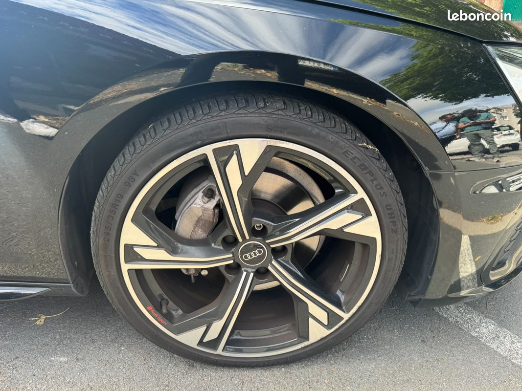 AUDI A4 AVANT 40 TDI 204 ch S tronic 7 S line / Apple CarPlay / Toit ouvrant panoramique (image 33)