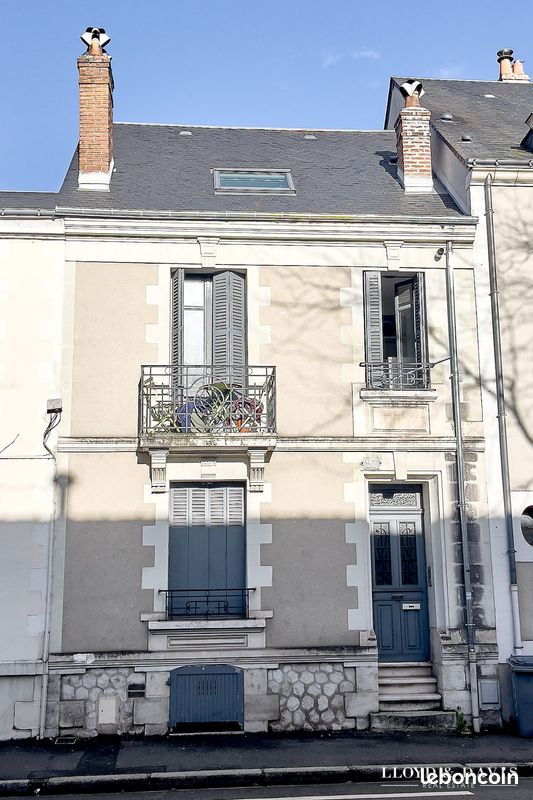 Immeuble 129 m² · à Tours · 129 m² · 360 400 €