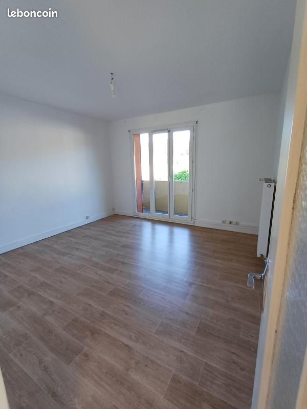 Appartement 4 pièces 80 m² · à Vizille · 80 m² · 713 €