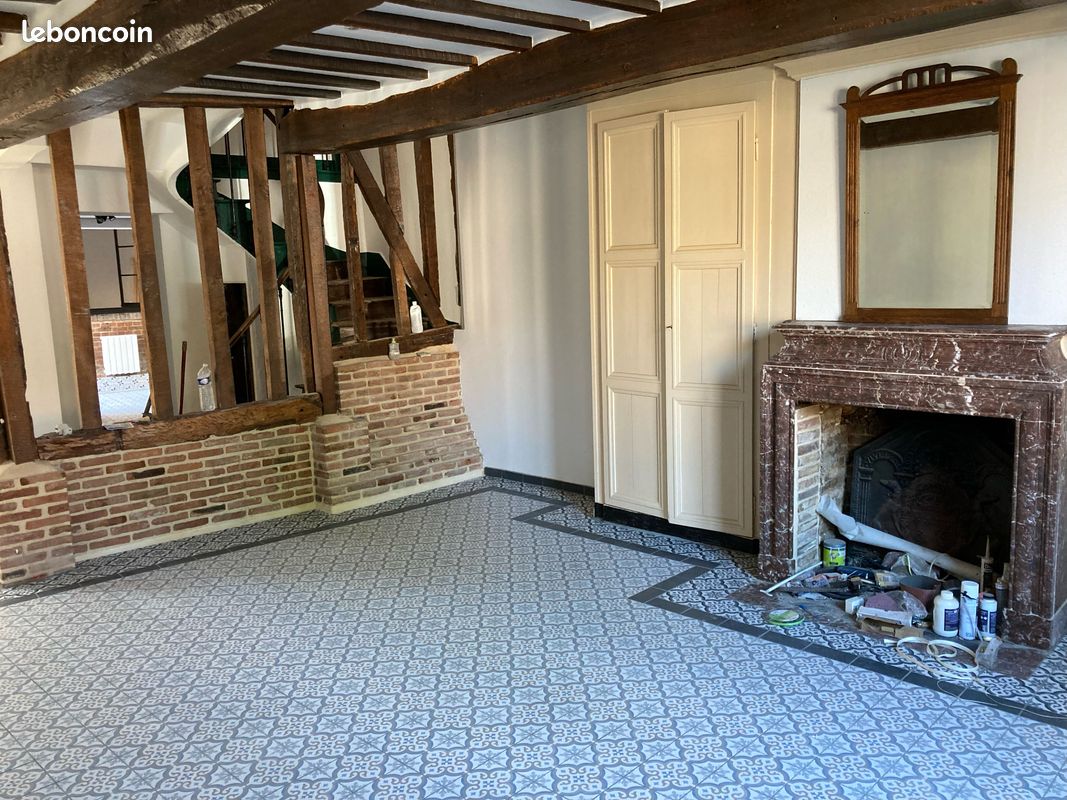 Maison 5 pièces 130 m² · à Aumale · 130 m² · 840 €/mois