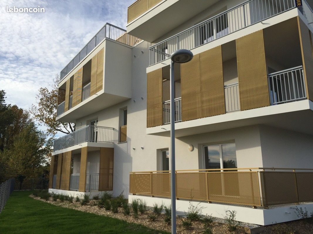 Appartement 3 pièces 63 m² · à Villenave-d'Ornon · 63 m² · 829 €