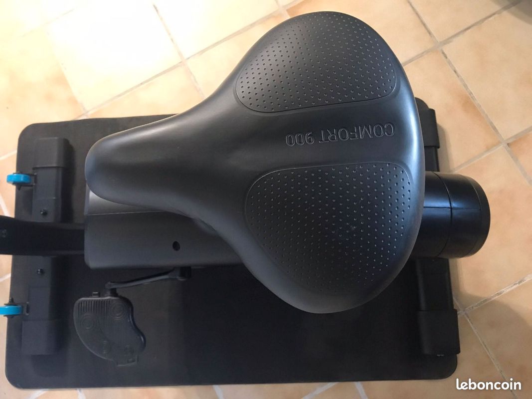 Vélo D'appartement Domyos EB900, Auto-alimenté E-connect, Neuf, 460€ De Valeur