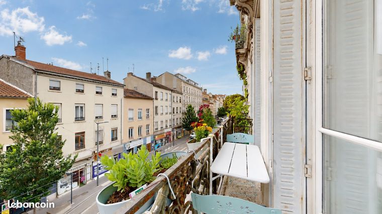 Appartement 4 pièces 98 m² — 2