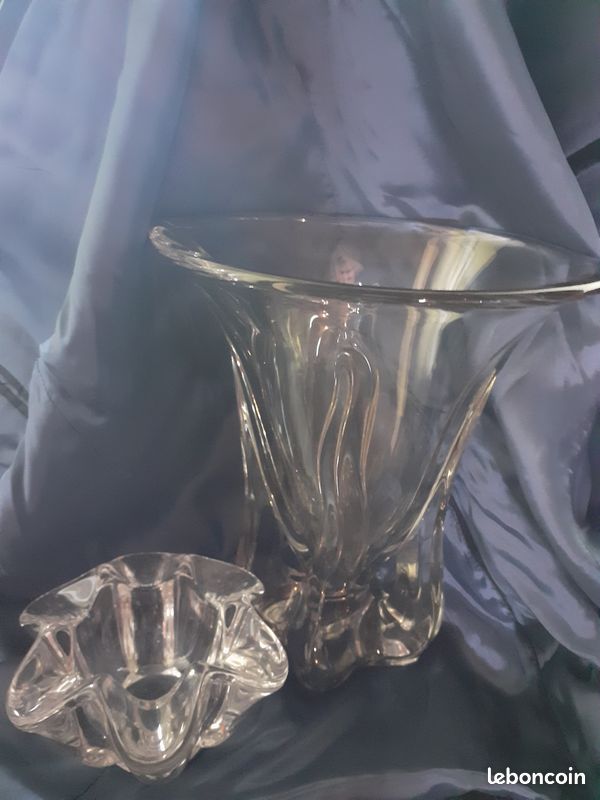 Vends petit bol et grand vase épais et lourd. En parfait état (image 1)