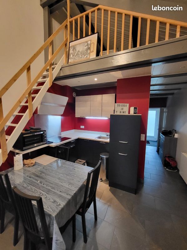 Parking 2 pièces 35 m² · à Les Hôpitaux-Neufs · 35 m² · 690 €