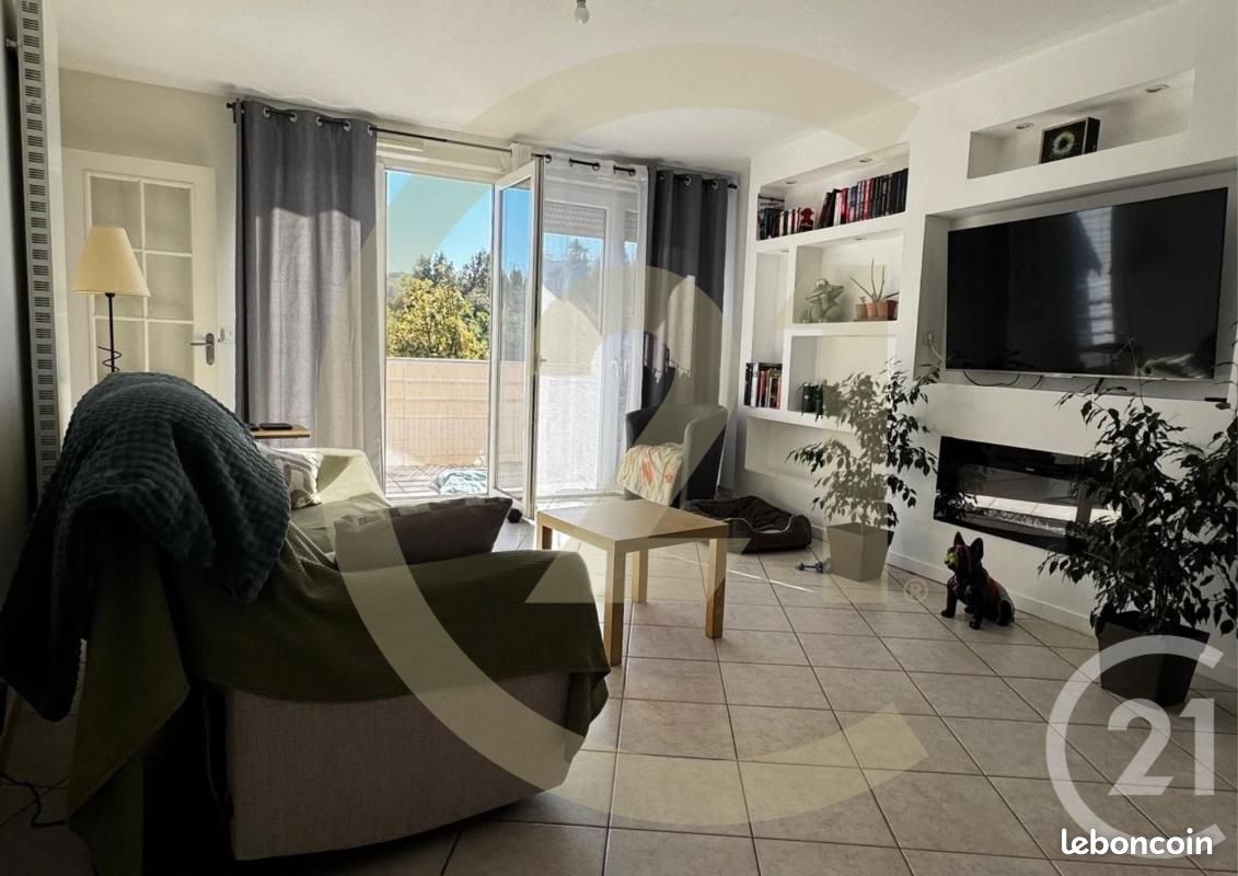 Appartement 3 pièces 79 m² · à La Verpillière · 79 m² · 1 070 €/mois
