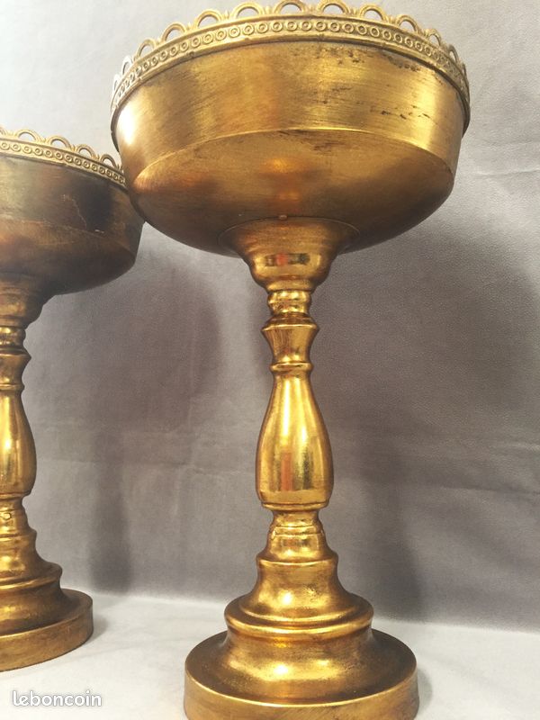 Paire de Grandes Coupes Cassolettes sur Pieds Centre de Table Métal Doré (image 3)