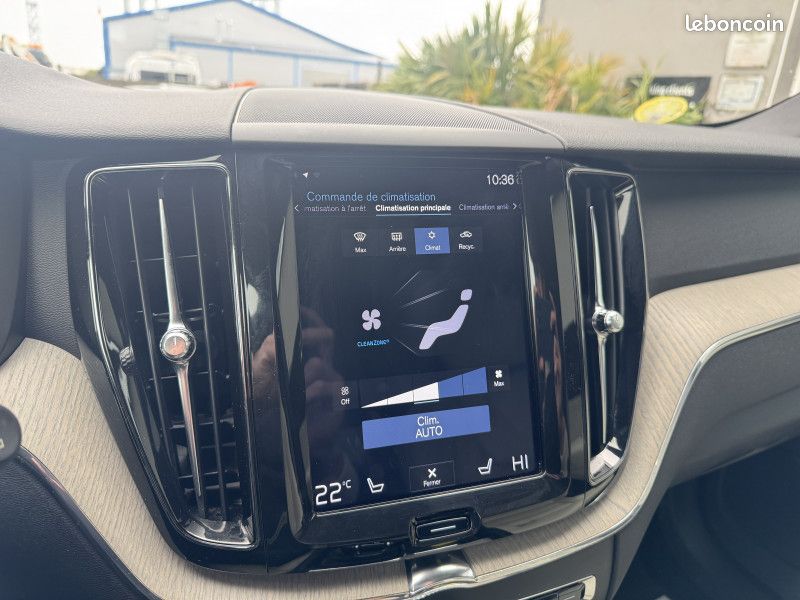 Volvo XC60 D5 ADBLUE AWD 235 CH INSCRIPTION LUXE GEARTRONIC (image 26)